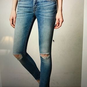 Mother Looker Ankle Fray Jeans “Wild Thing”  27